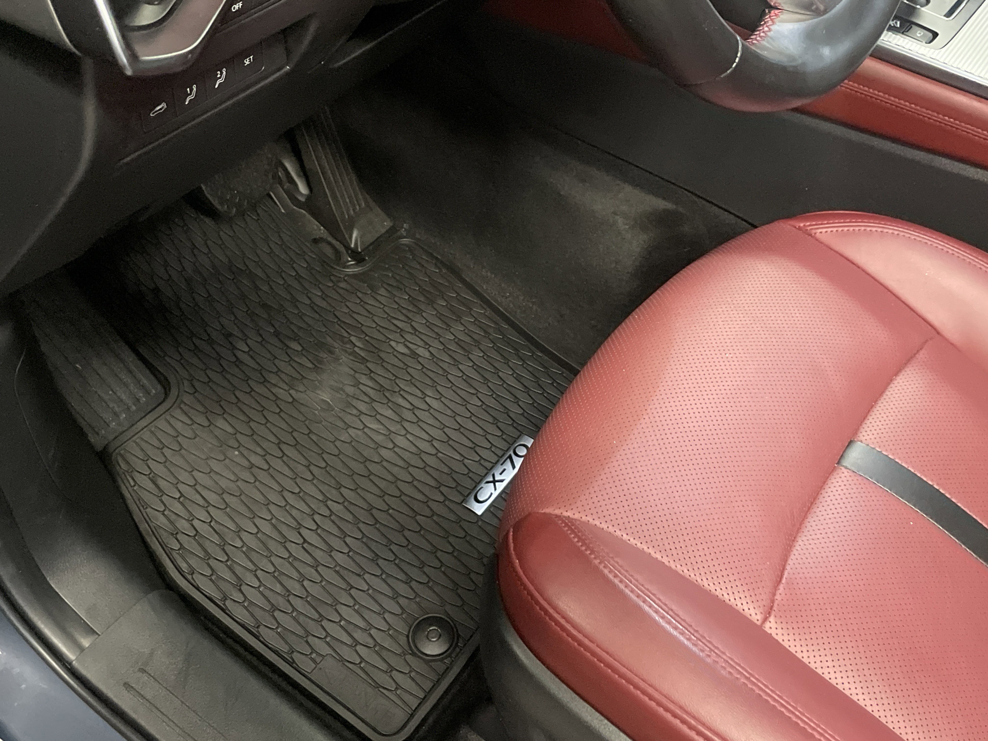 Used 2025 MAZDA CX-70 3.3 Turbo S w/ Premium Package image 17