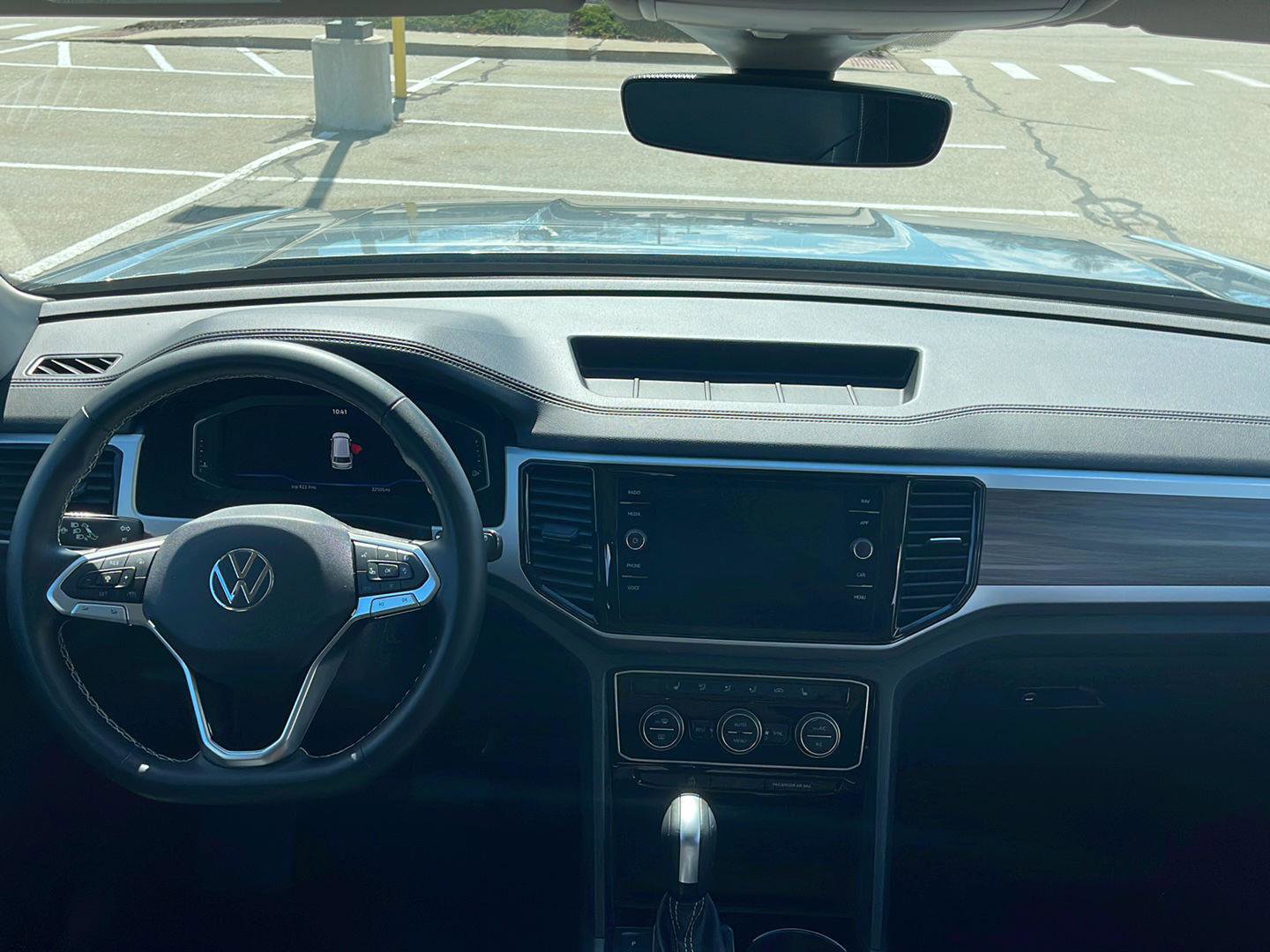 Used 2023 Volkswagen Atlas SEL image 22