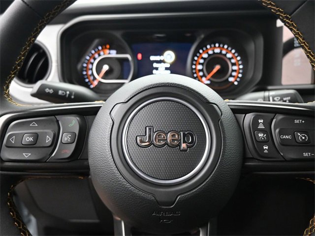 Used 2024 Jeep Gladiator Sport image 14