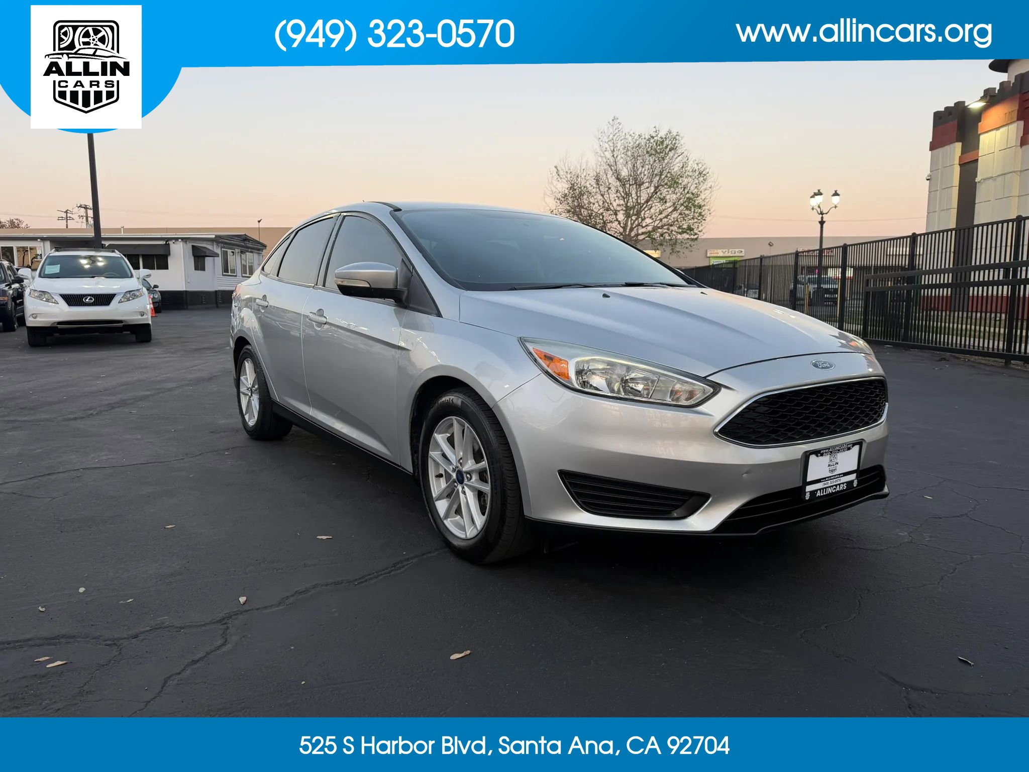 Used 2017 Ford Focus SE FWD image 3