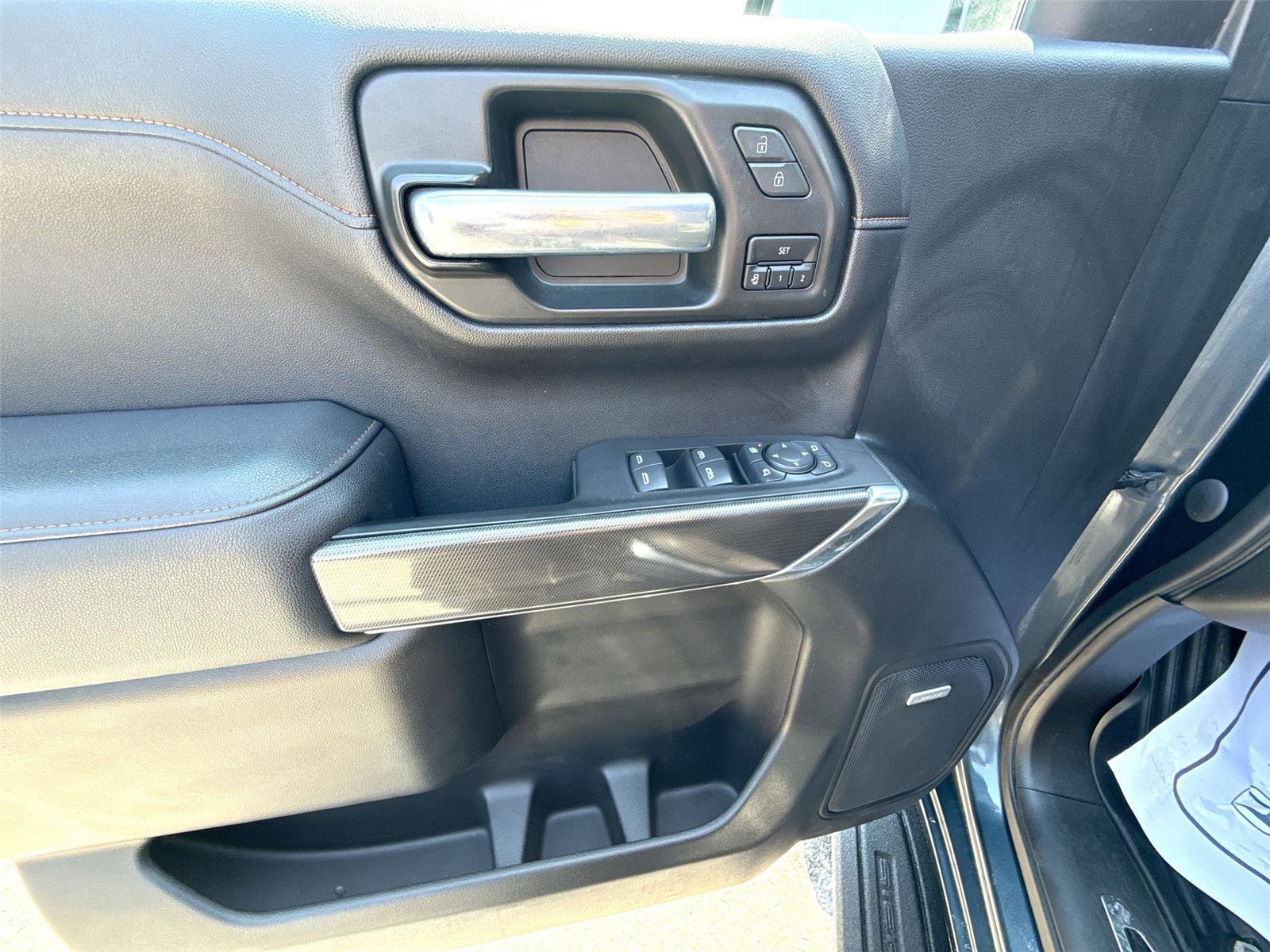 Used 2021 GMC Sierra 1500 AT4 w/ Technology Package AWD/4WD image 15