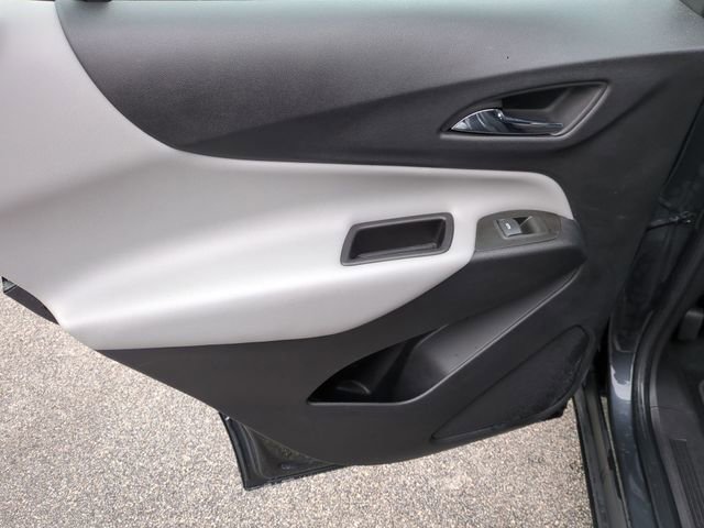 Used 2022 Chevrolet Equinox LS image 24