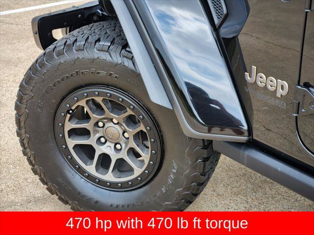Certified 2022 Jeep Wrangler Unlimited Rubicon w/ Xtreme Recon 35" Tire Package AWD/4WD image 17
