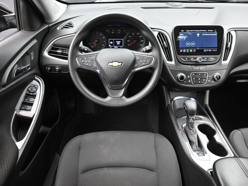 Used 2024 Chevrolet Malibu LT image 10