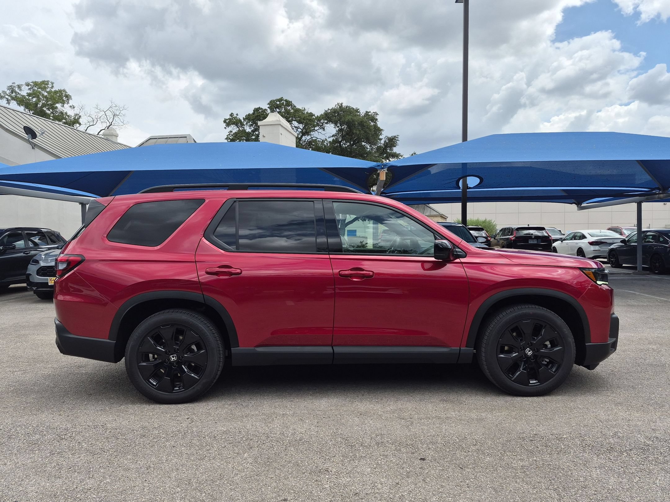 New 2026 Honda Pilot Black Edition image 6
