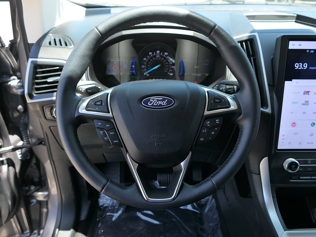 Used 2023 Ford Edge SEL w/ Convenience Package AWD/4WD image 17