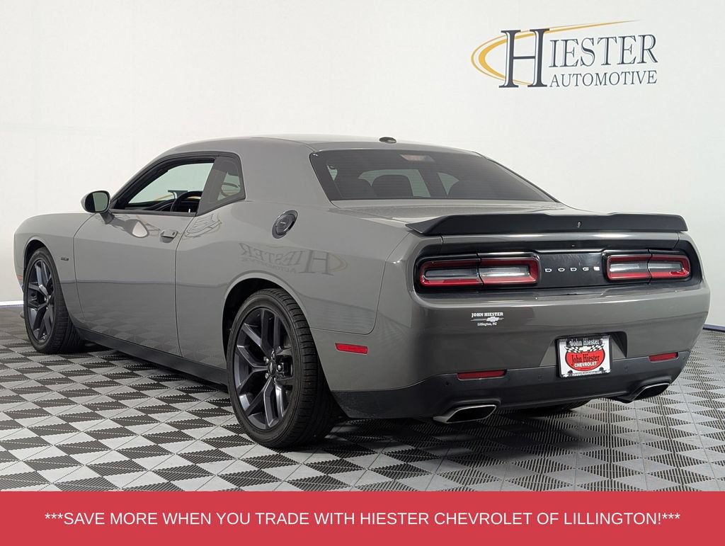 Used 2019 Dodge Challenger R/T w/ Blacktop Package RWD image 5