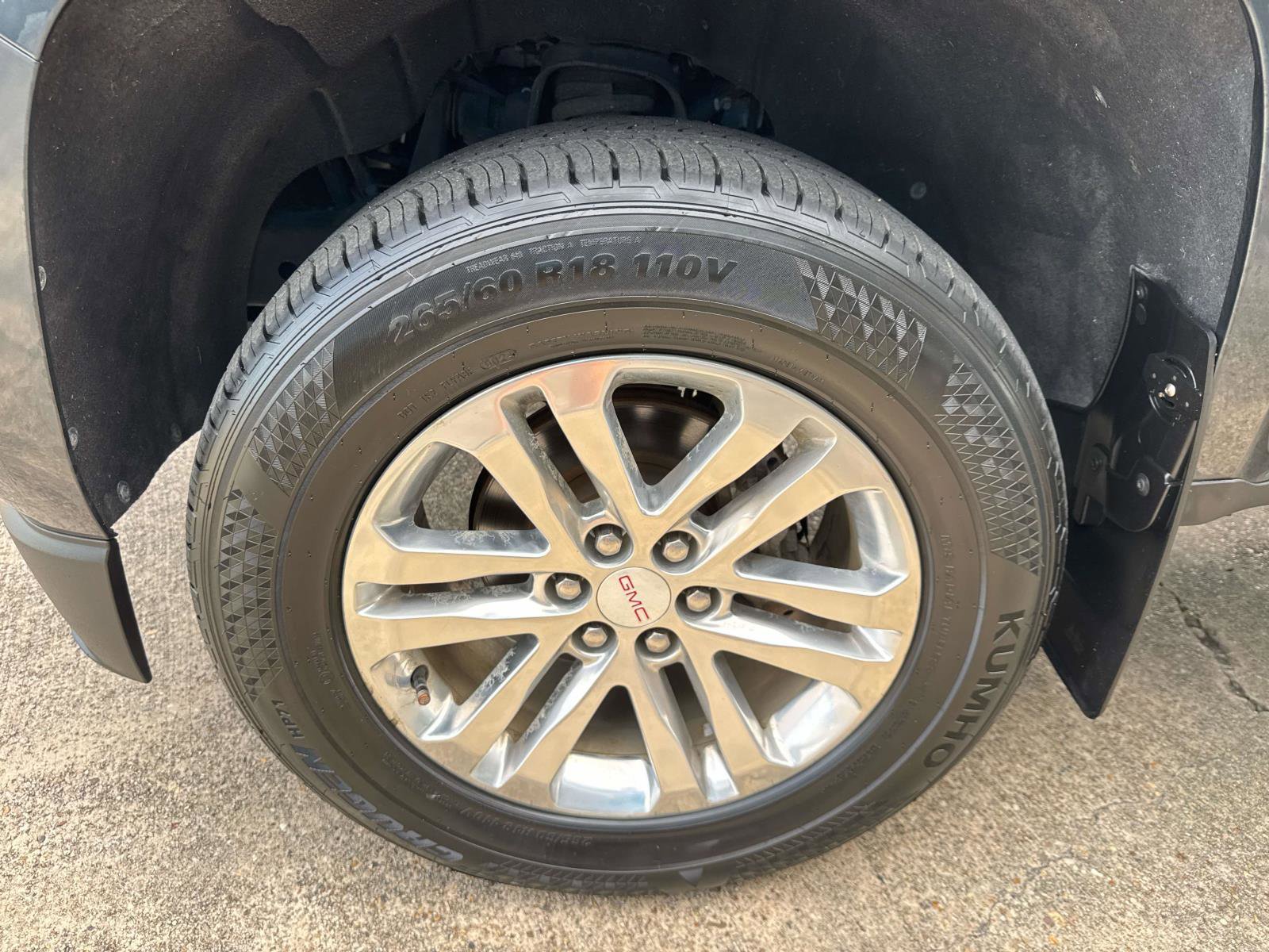 Used 2017 GMC Canyon SLT w/ Driver Alert Package image 4