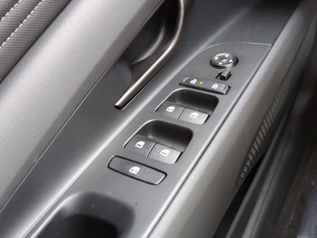 New 2026 Hyundai Elantra Sport FWD image 21