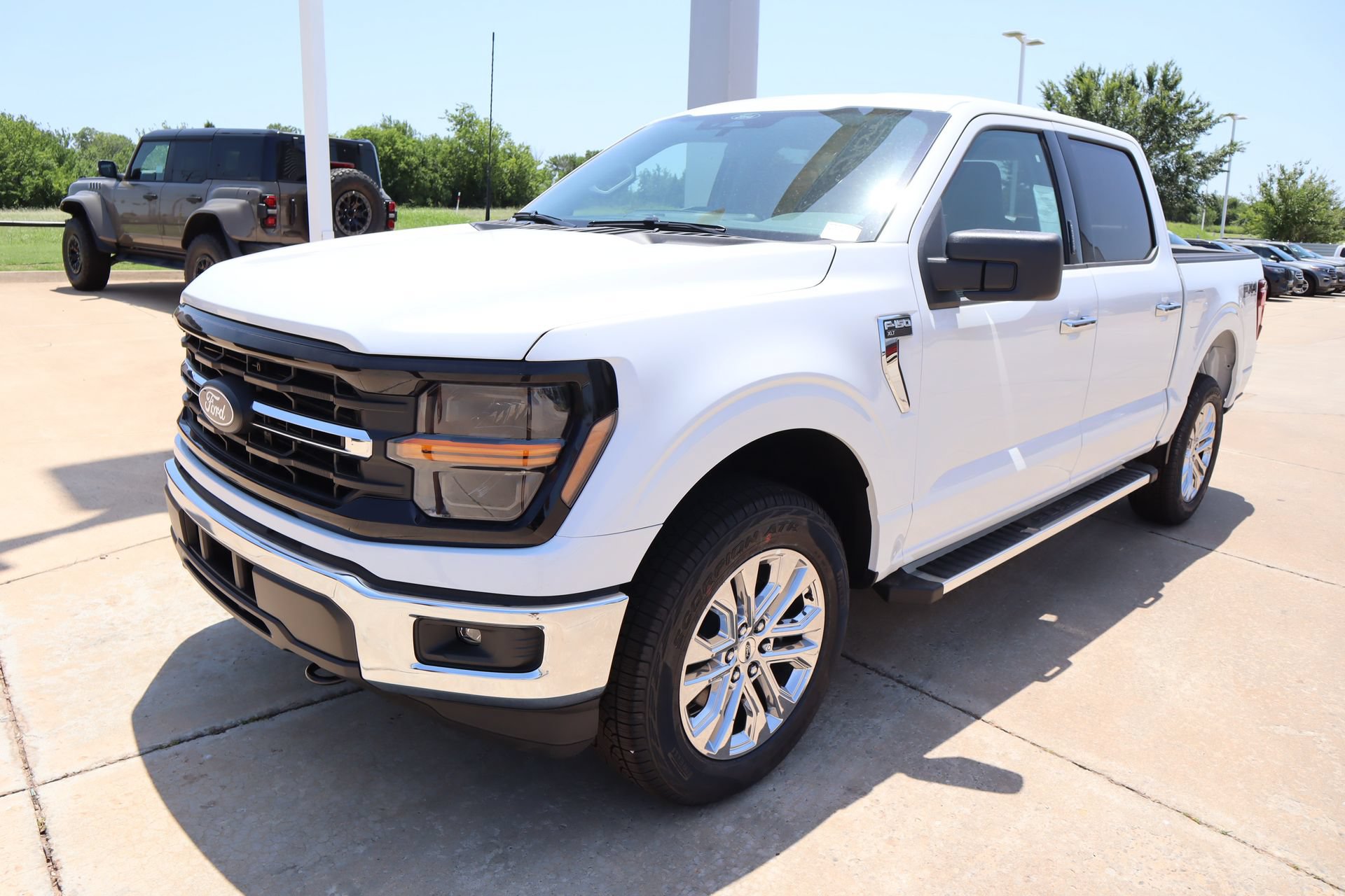 New 2026 Ford F150 XLT w/ XLT Chrome Appearance Package AWD/4WD image 10