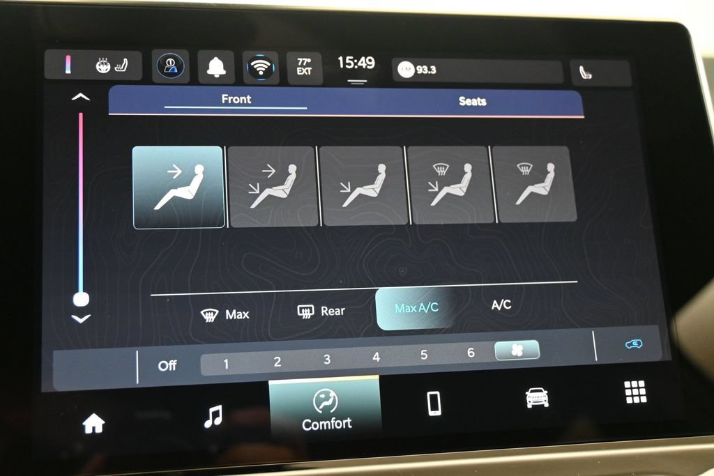 New 2026 Jeep Compass Latitude AWD/4WD image 16