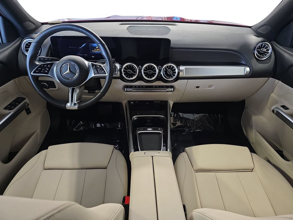 Used 2026 Mercedes-Benz GLB 250 image 10