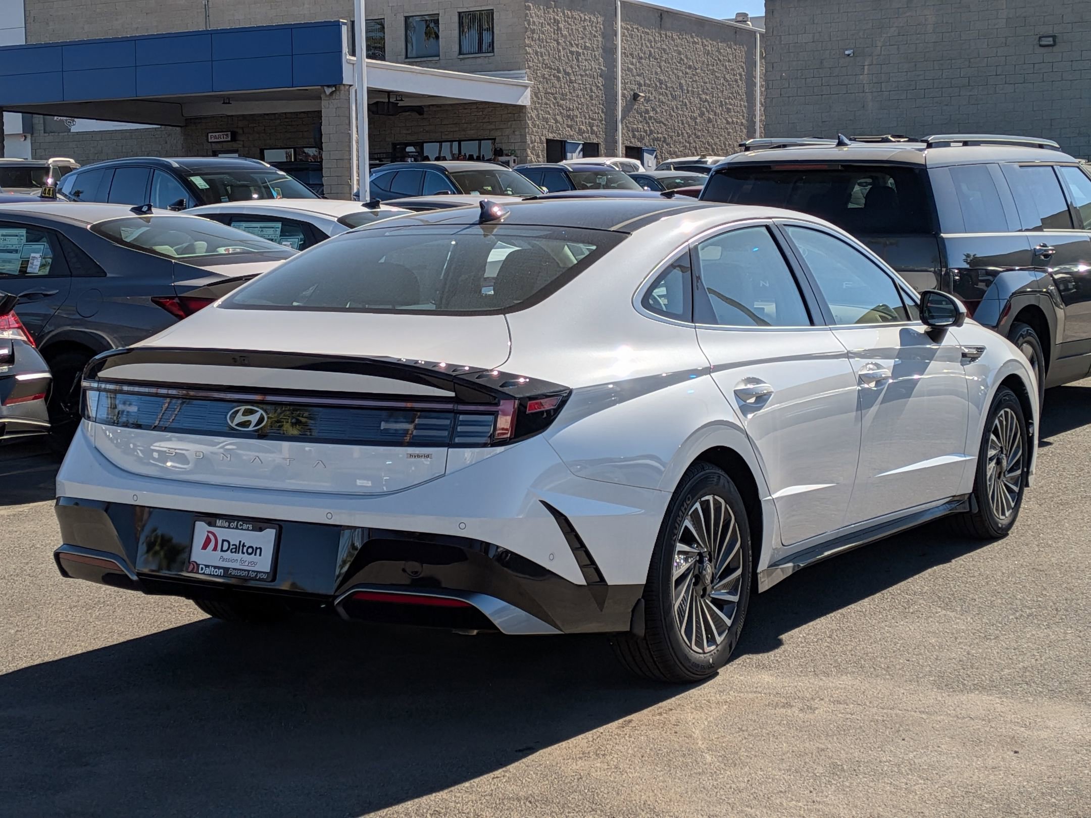 New 2026 Hyundai Sonata Limited FWD image 4