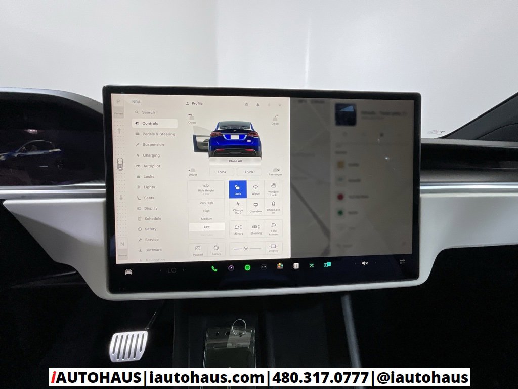 Used 2023 Tesla Model X Plaid image 25