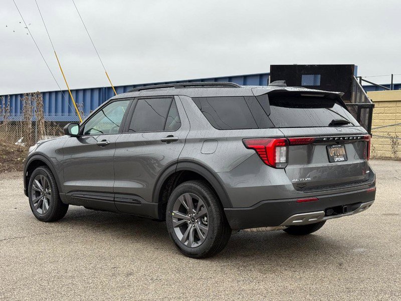 New 2026 Ford Explorer Active image 7