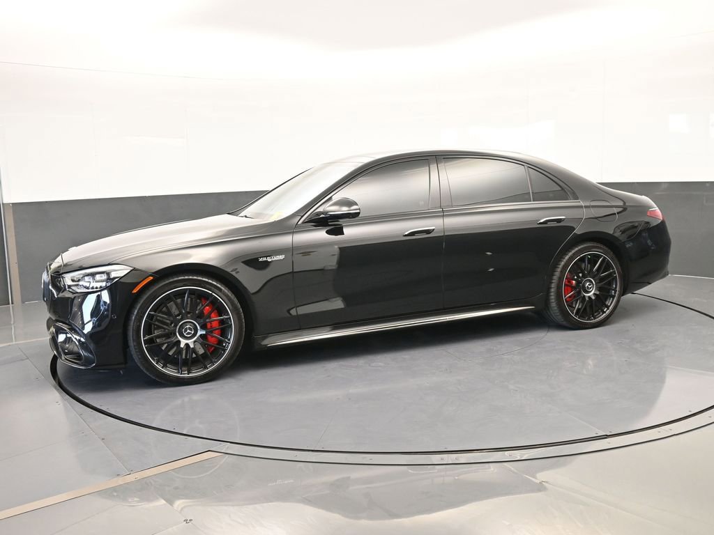 Used 2025 Mercedes-Benz S 63 AMG S image 2