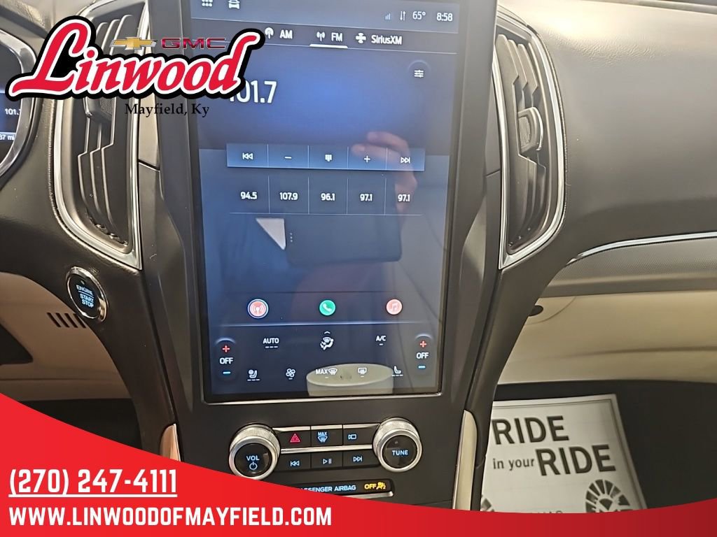 Used 2021 Ford Edge Titanium AWD/4WD image 23