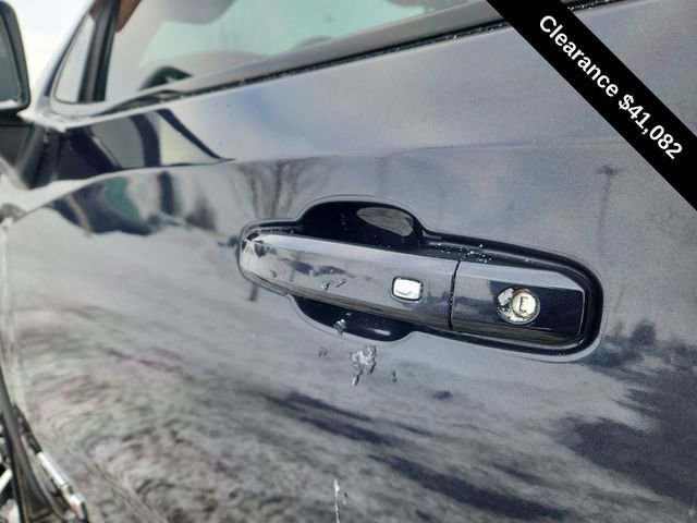 Used 2022 GMC Sierra 1500 AT4 w/ Technology Package image 17