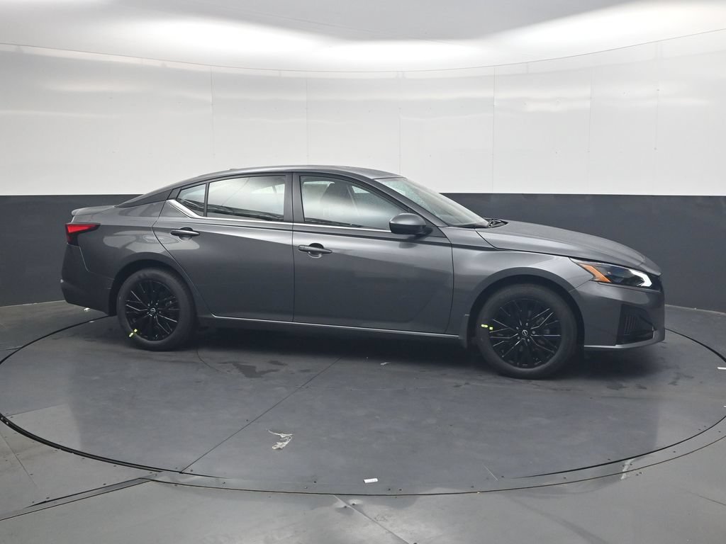 New 2026 Nissan Altima 2.5 SV AWD/4WD image 4