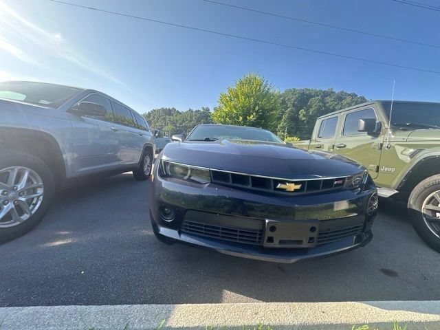 Used 2015 Chevrolet Camaro LT w/ RS Package RWD image 6