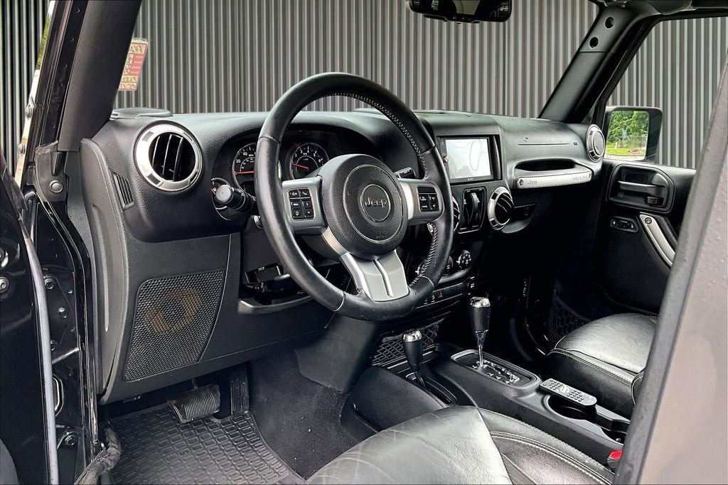 Used 2015 Jeep Wrangler Sport AWD/4WD image 15