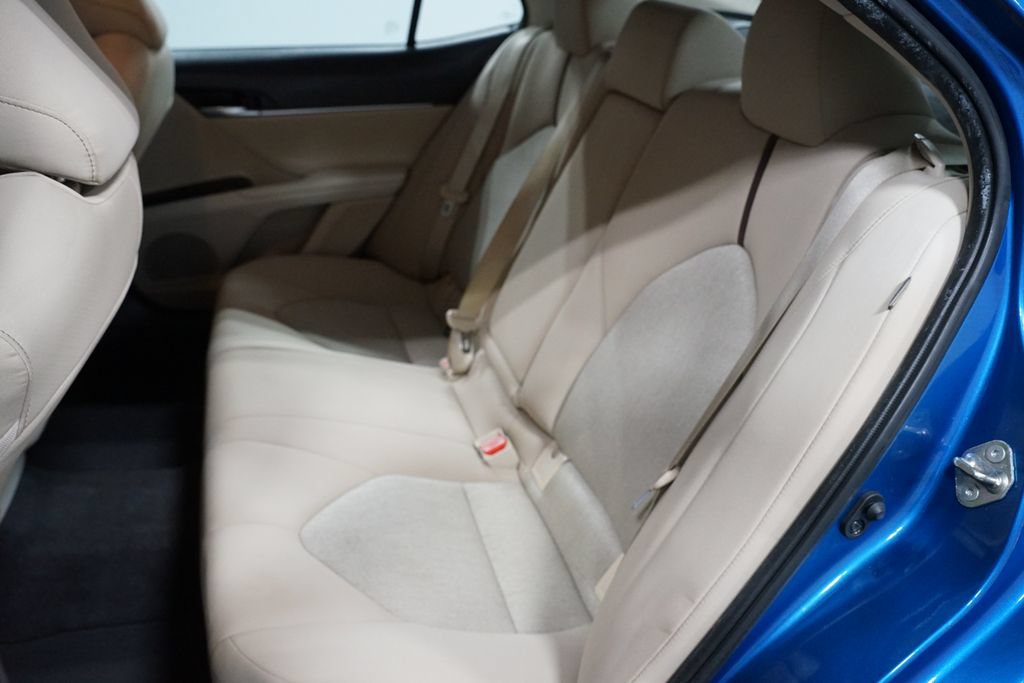 Certified 2020 Toyota Camry LE FWD image 25