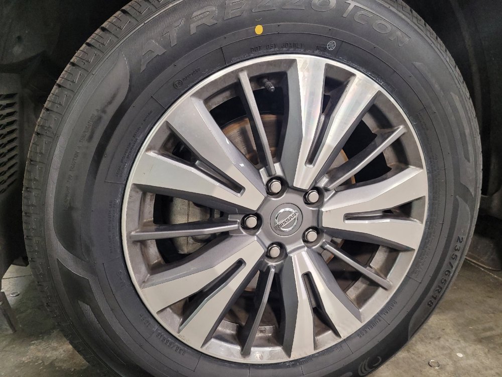Used 2020 Nissan Pathfinder S FWD image 31