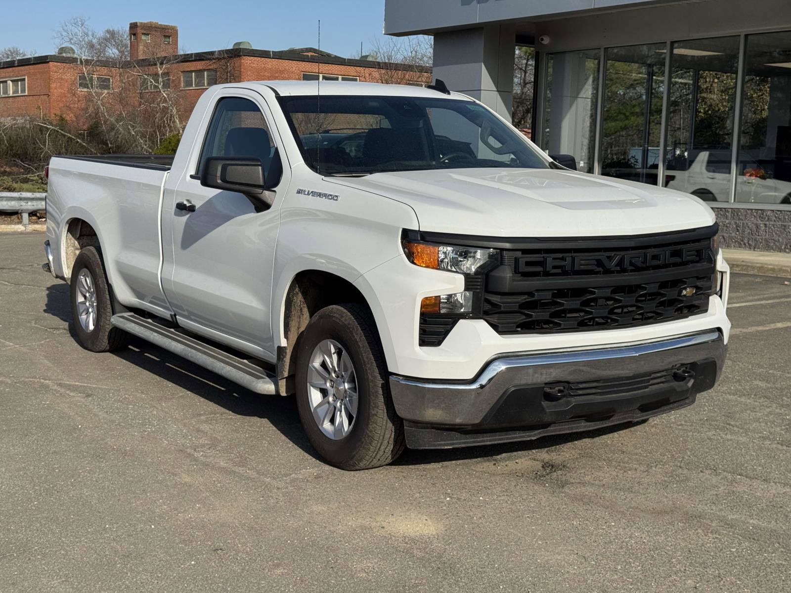 Used 2025 Chevrolet Silverado 1500 W/T image 2