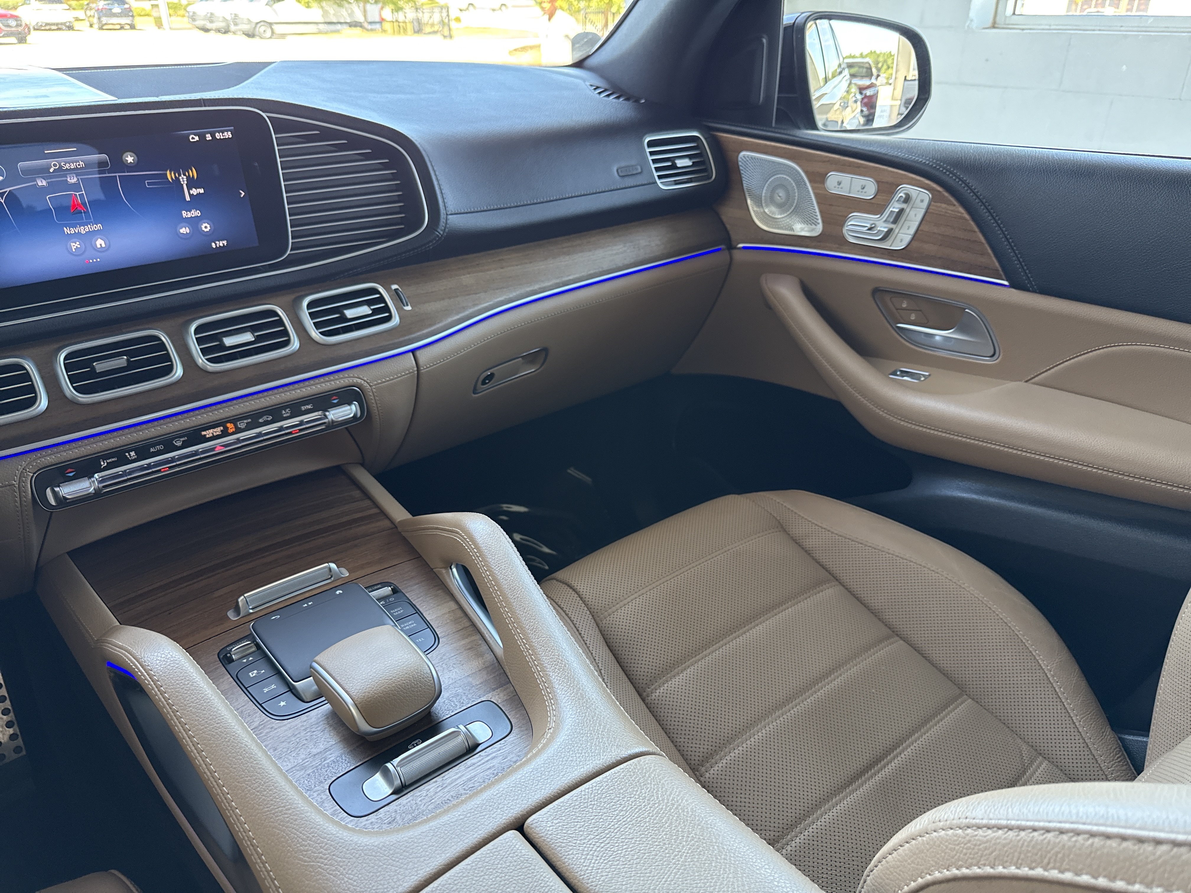 Certified 2024 Mercedes-Benz GLS 450 4MATIC image 41
