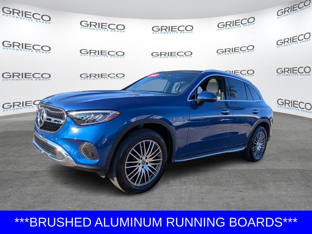 Used 2025 Mercedes-Benz GLC 300 image 3