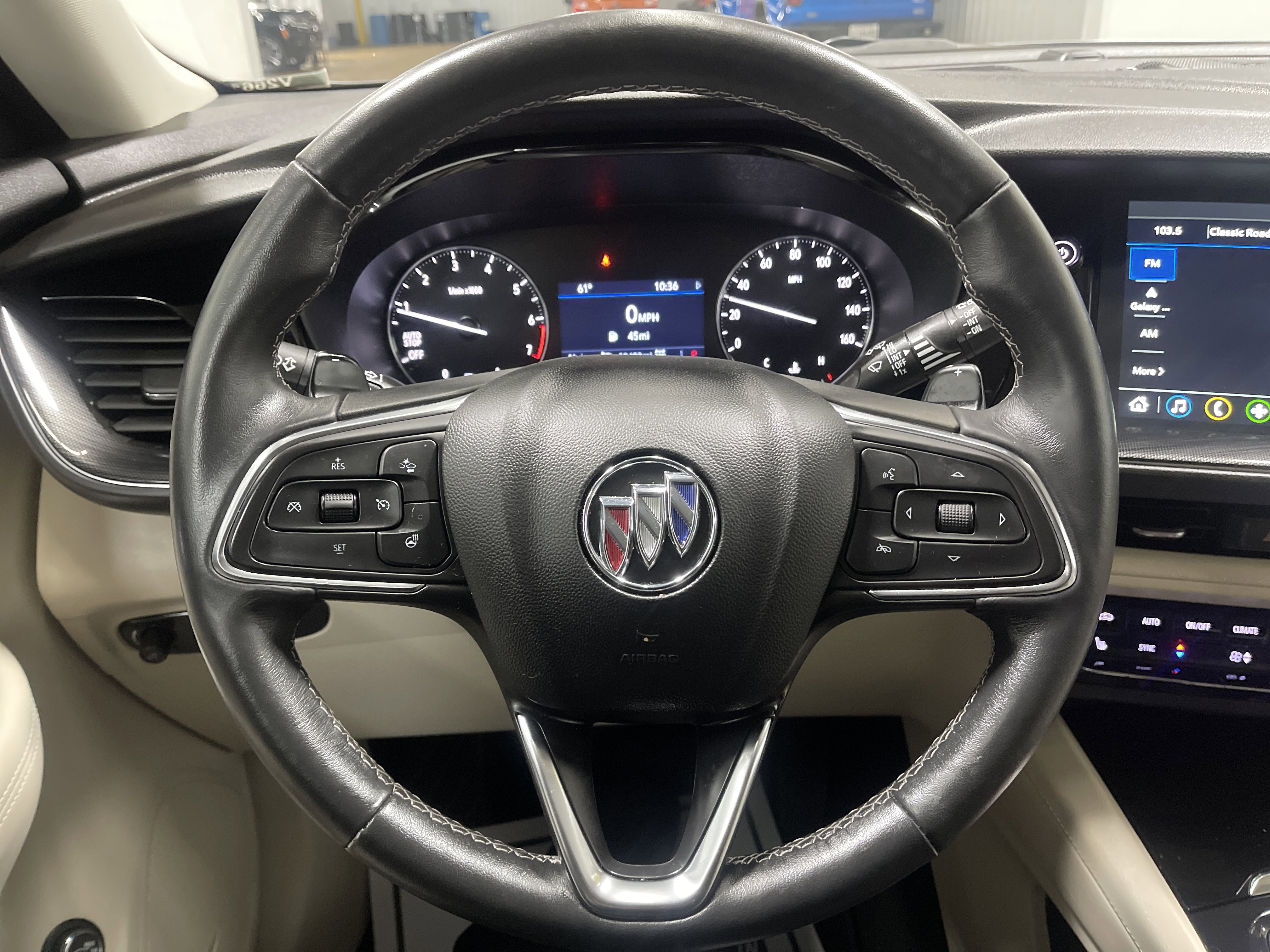 Used 2023 Buick Envision Preferred image 30