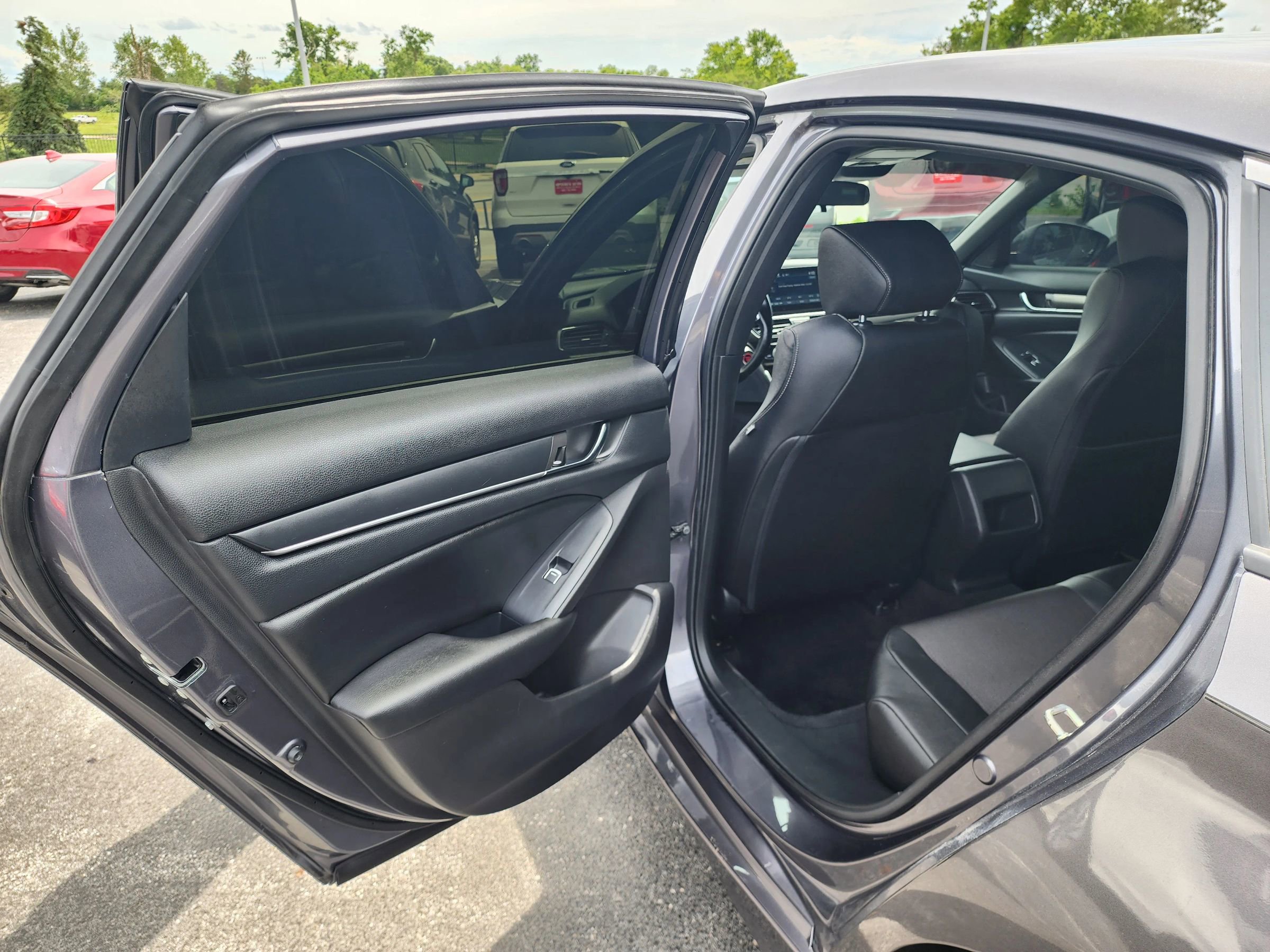 Used 2020 Honda Accord Sport image 19