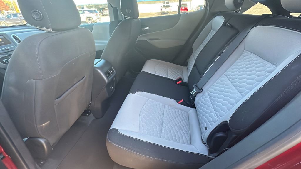 Used 2019 Chevrolet Equinox LT image 15