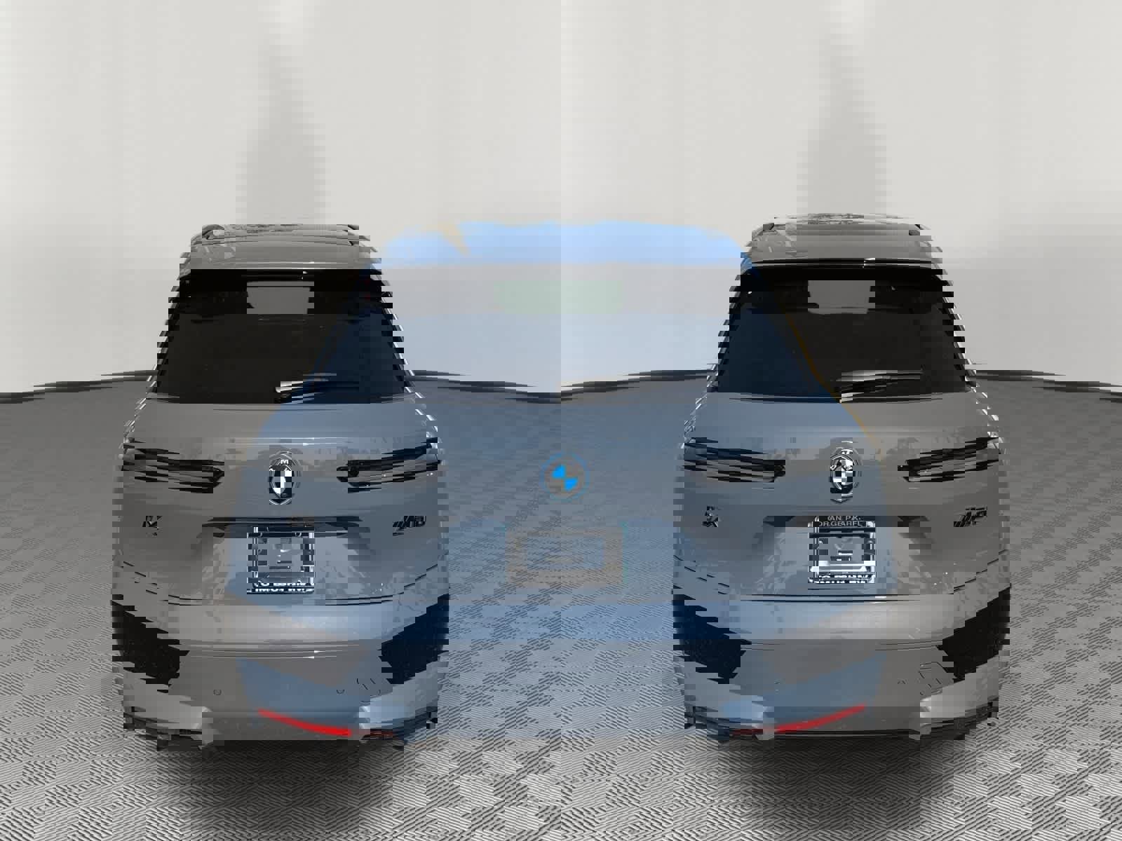 Used 2025 BMW iX M60 image 6