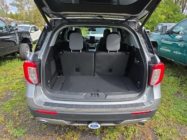 Used 2023 Ford Explorer Limited w/ Limited Technology Package AWD/4WD image 9