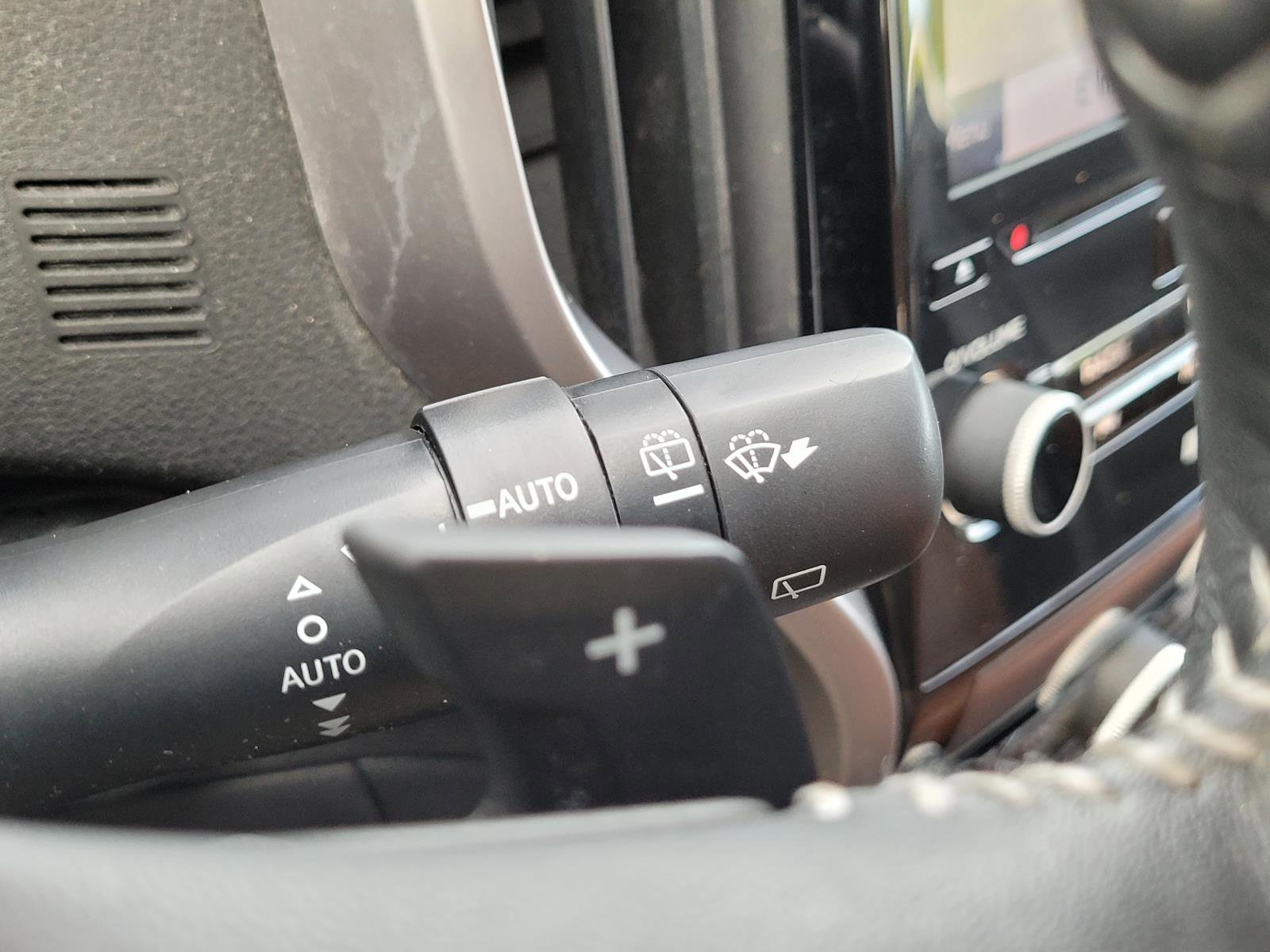 Used 2020 Subaru Ascent Touring w/ Popular Package #3 image 34