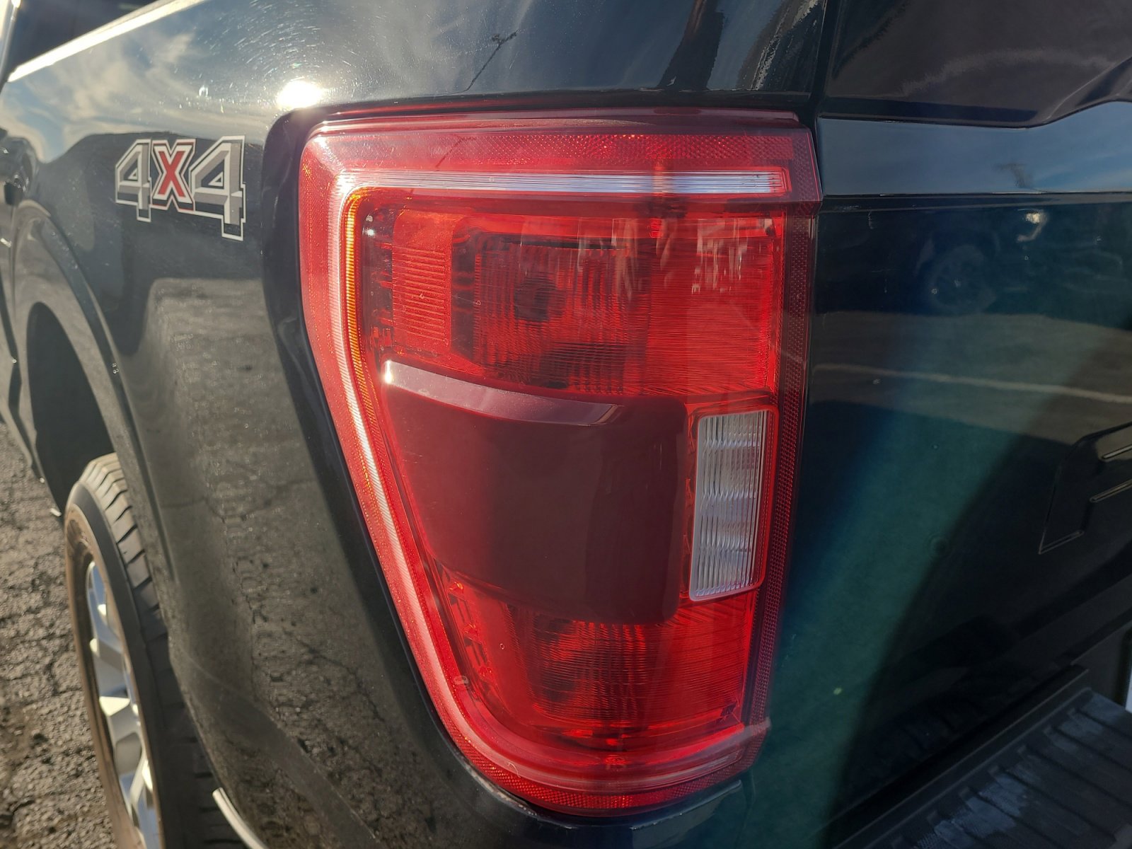 Used 2023 Ford F150 XLT image 24