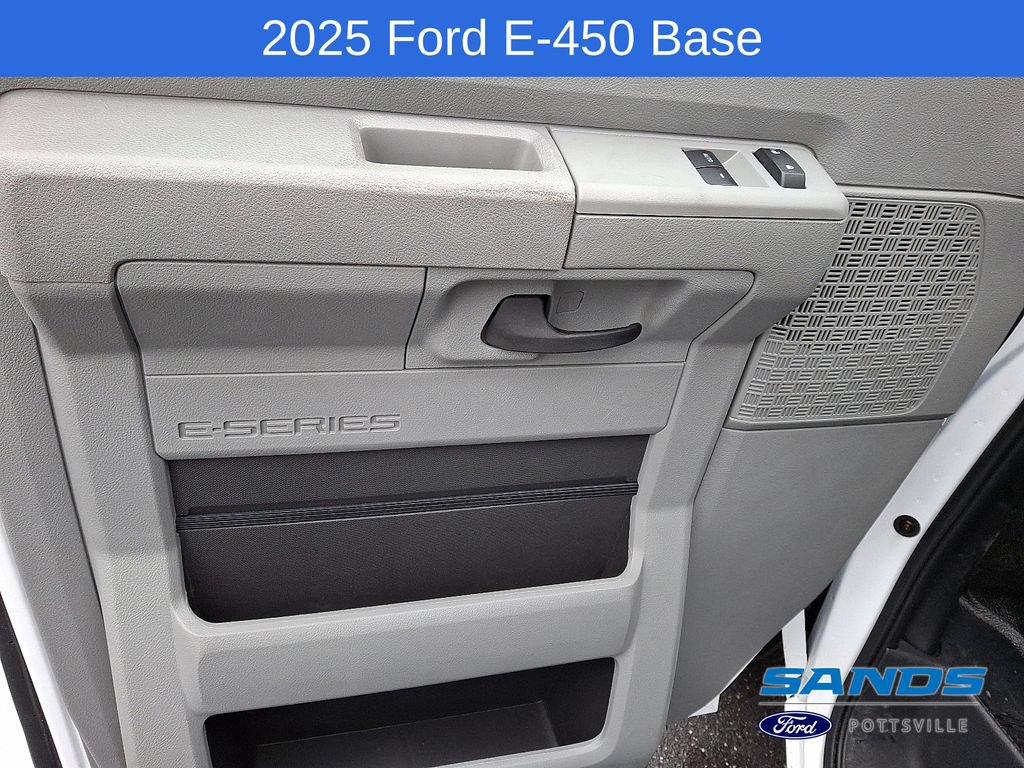 New 2025 Ford E-450 and Econoline 450 Super Duty w/ Driver's Safety Package RWD image 7