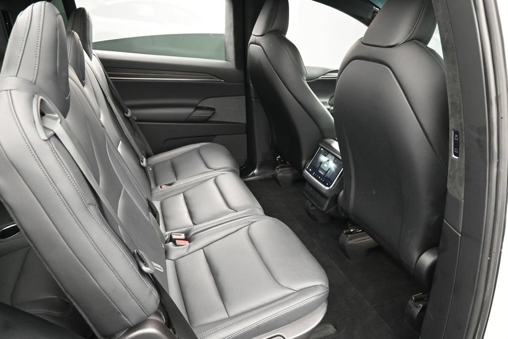 Used 2023 Tesla Model X AWD/4WD image 33