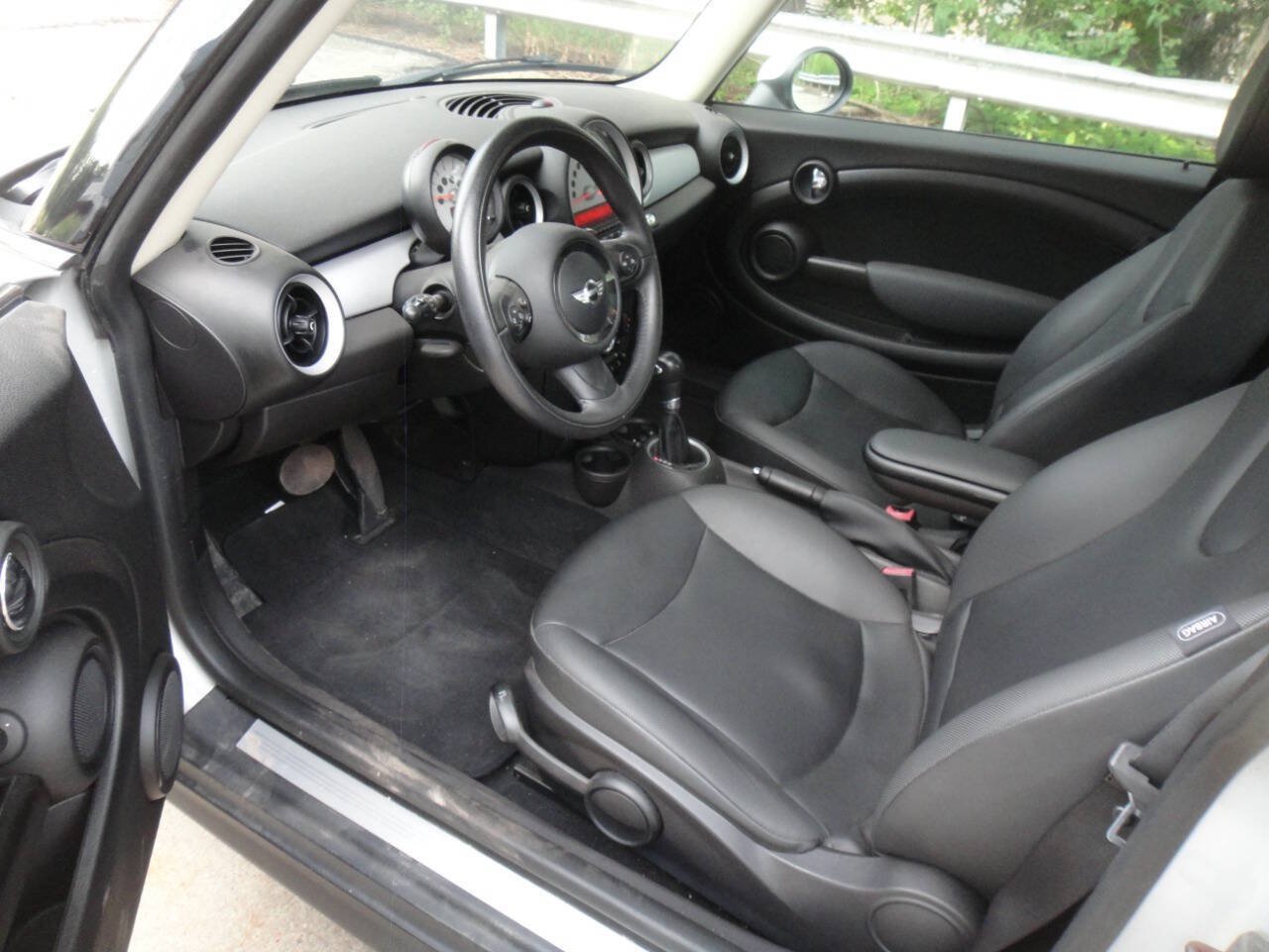Used 2013 MINI Cooper Hardtop FWD image 9