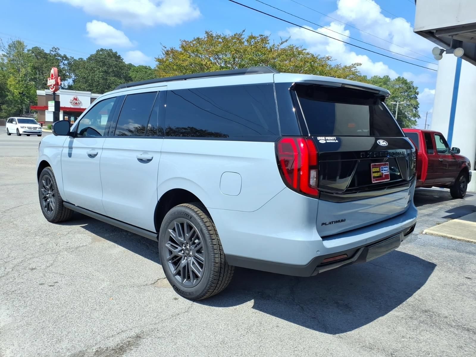 New 2027 Ford Expedition Max Platinum w/ Stealth Appearance Package RWD image 3