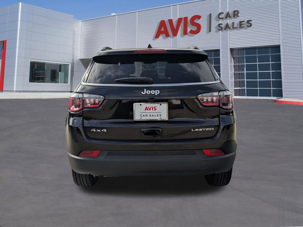 Used 2025 Jeep Compass Limited AWD/4WD image 7