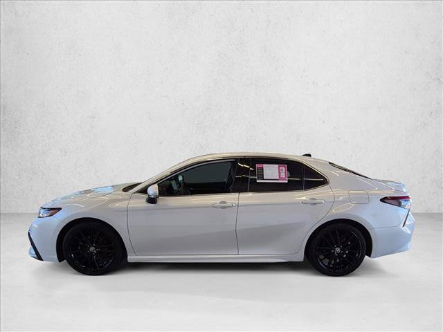 Used 2021 Toyota Camry XSE FWD image 8