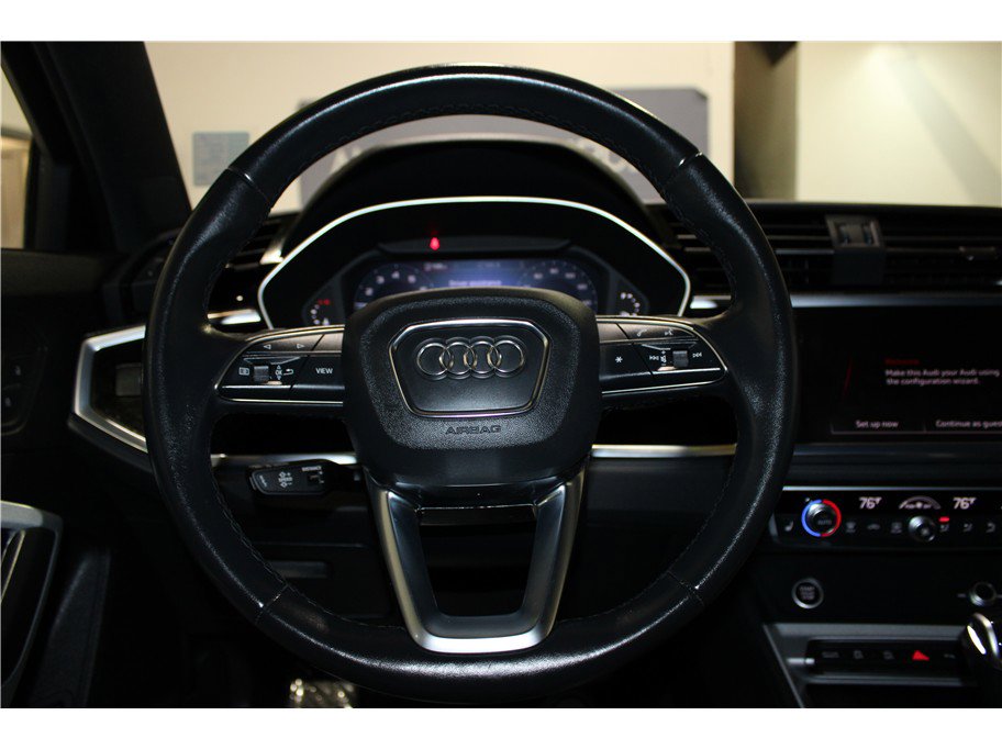 Used 2024 Audi Q3 2.0T Premium image 27