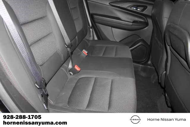 Used 2023 Chevrolet TrailBlazer RS w/ Sun and Liftgate Package image 7