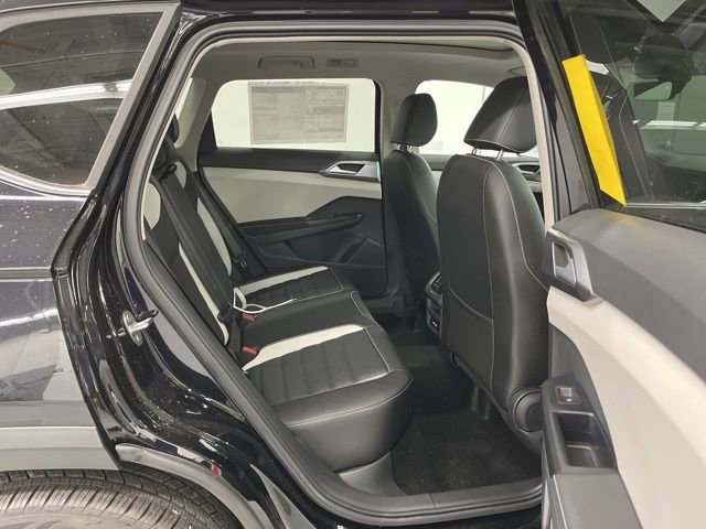 New 2026 Volkswagen Taos SEL image 10