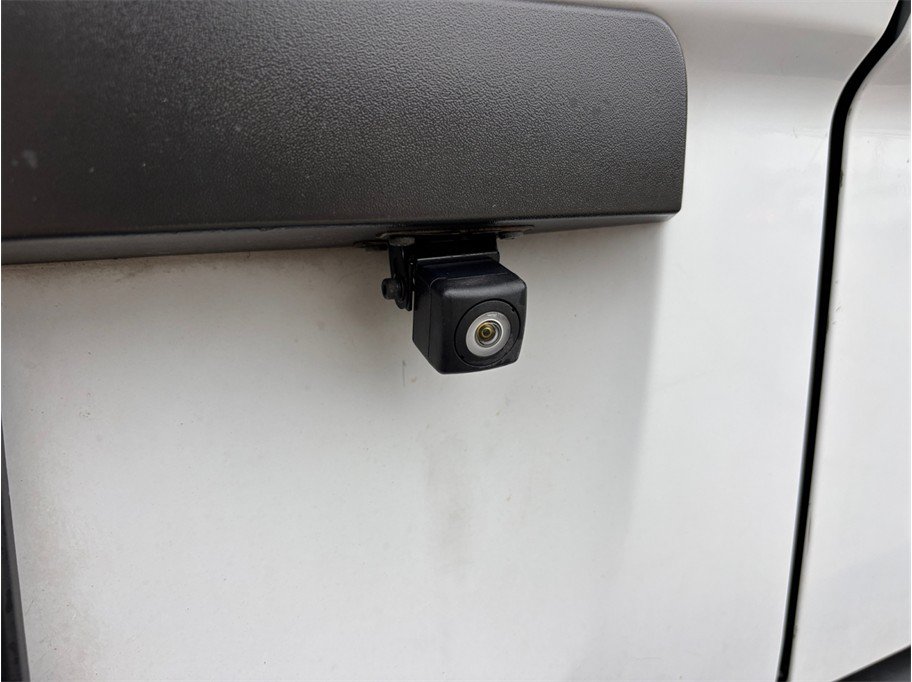 Used 2014 Mercedes-Benz Sprinter 3500 170 Extended Cargo image 14