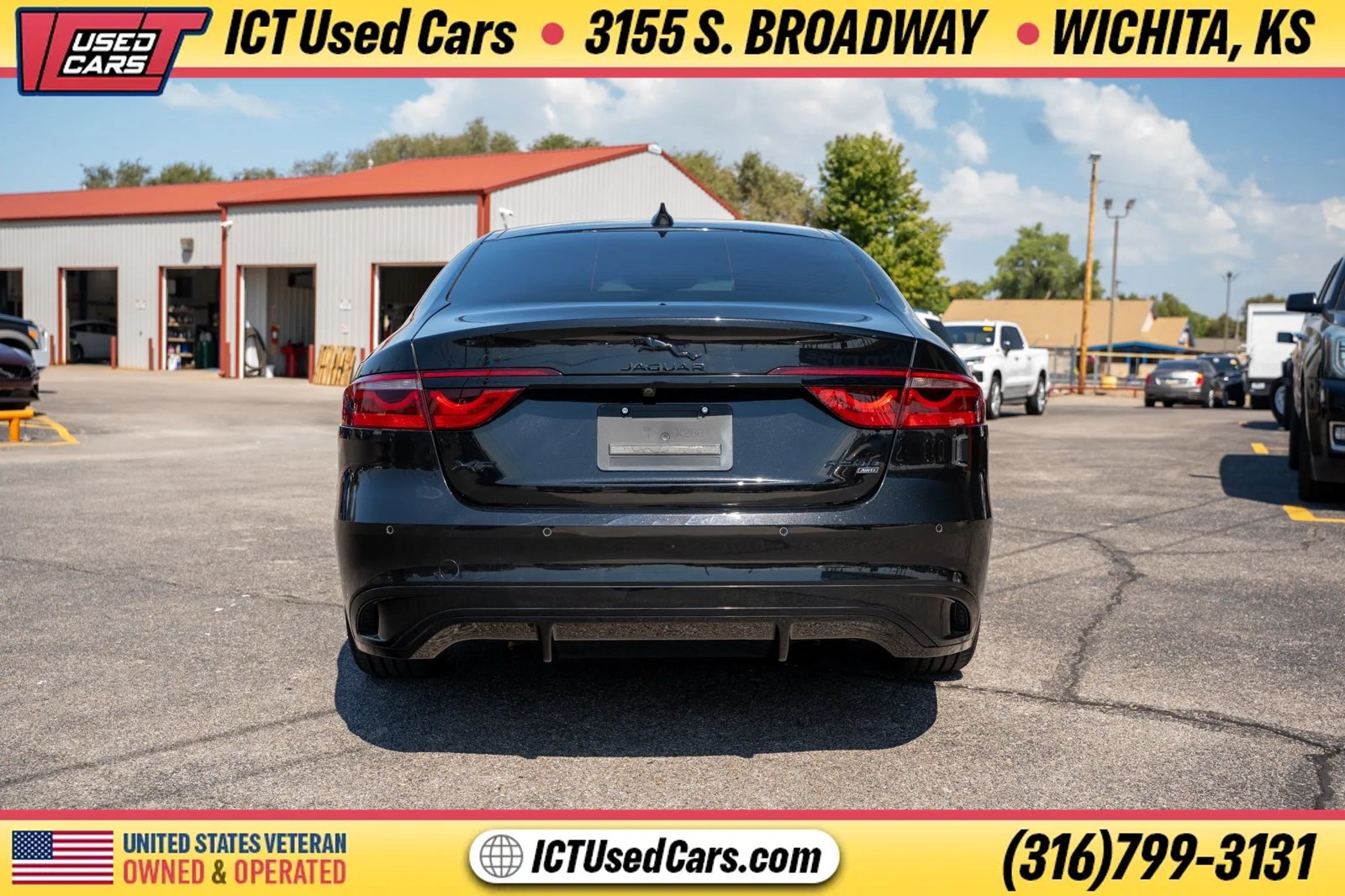 Used 2022 Jaguar XF R-Dynamic SE AWD/4WD image 4