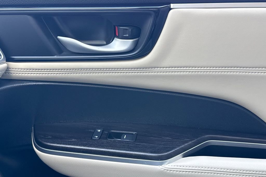 Certified 2020 Honda Clarity Plug-In Hybrid image 20