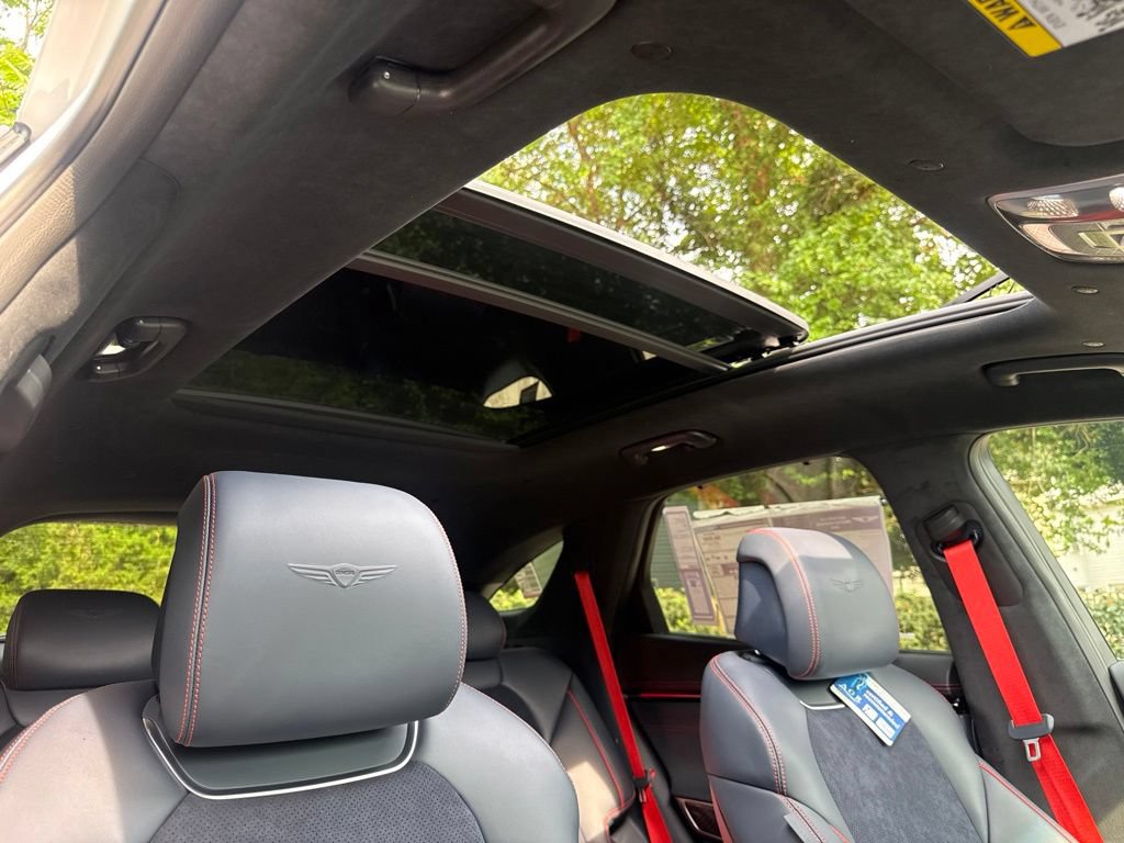 New 2027 Genesis GV70 3.5T Prestige AWD/4WD image 34
